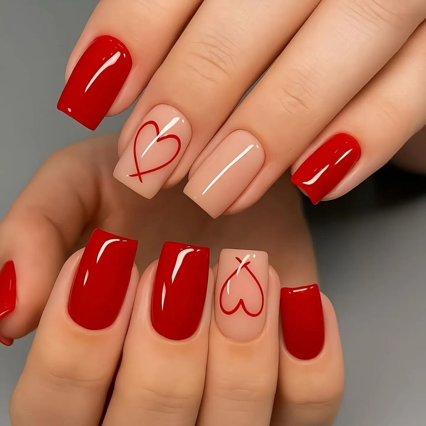 

24PCS Glossy Short Square Press on Nail Simple Wine Red Heart Pattern French Sweet Valentine's Fake Nails for Women Festive Nail