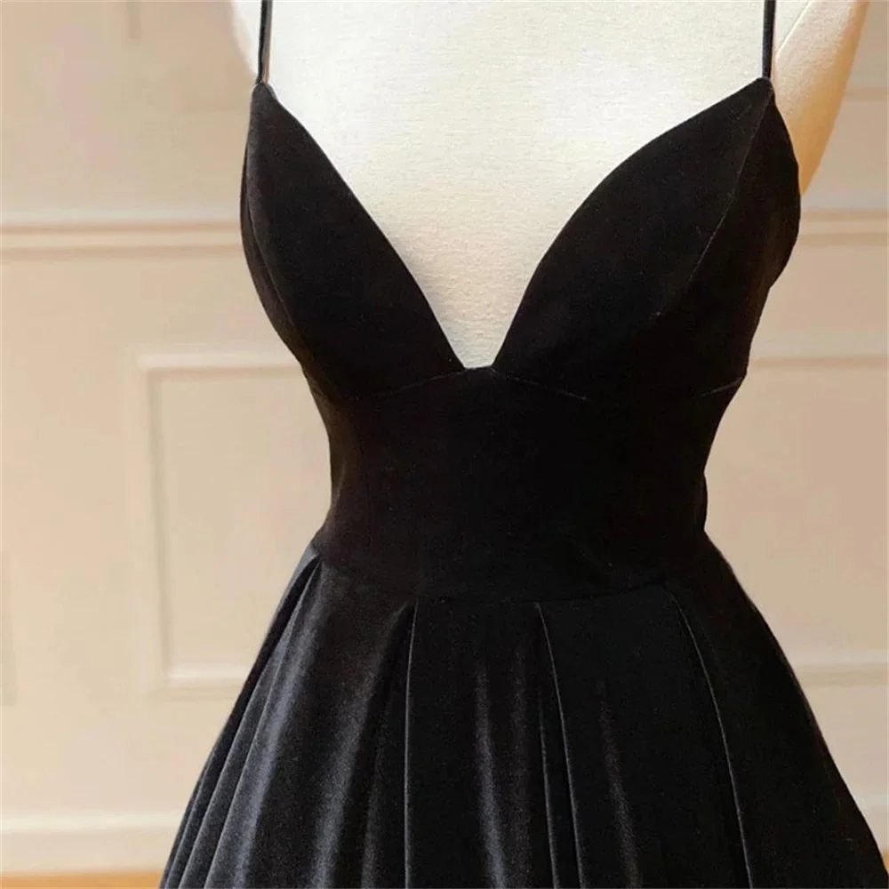 Black A-Line Special Occasion Dresses Velvet Long Formal Gown Spaghetti Strap V Neck Evening Dresses vestidos de fiesta