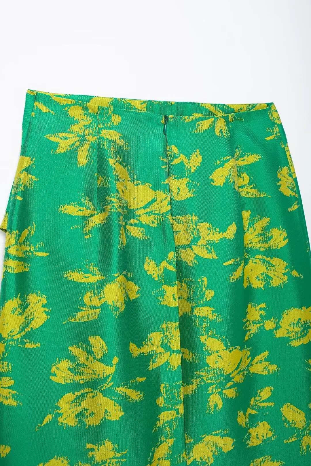 กระโปรงง่ายและอเนกประสงค์เอวสูงสไตล์สตรีทกระโปรงหนังแฟชั่นสไตล์ยุโรปและอเมริกาใหม่ฤดูใบไม้ร่วง