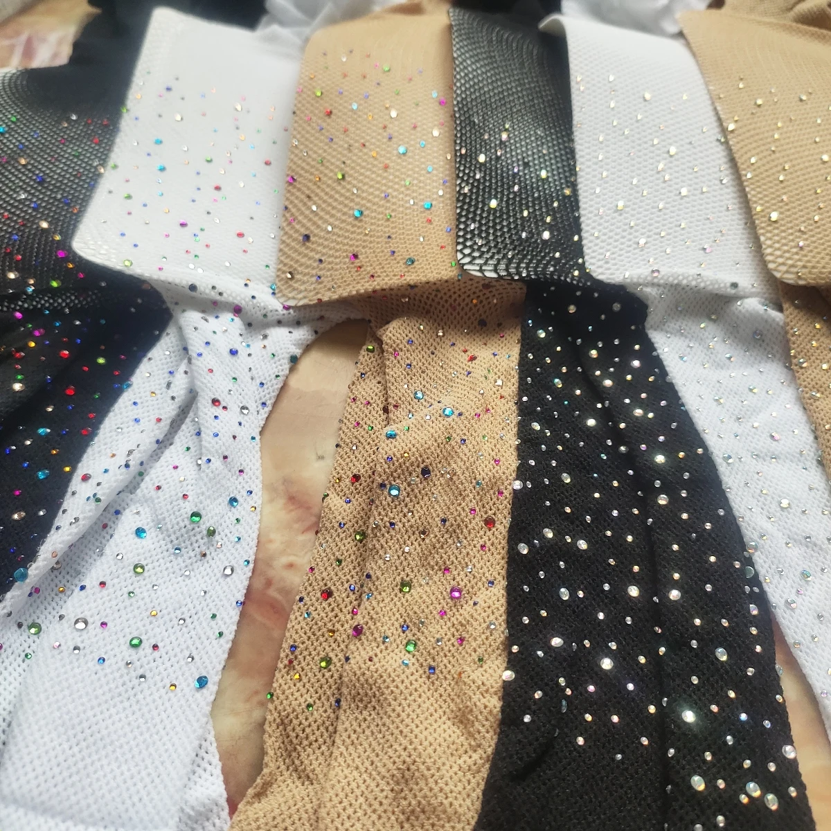 3-18Yrs Fashion Colorful Gemstones Glittering Dance Leggings for Kids Girls' Latin Jazz Mesh Tights Children's Fishnet Stockings