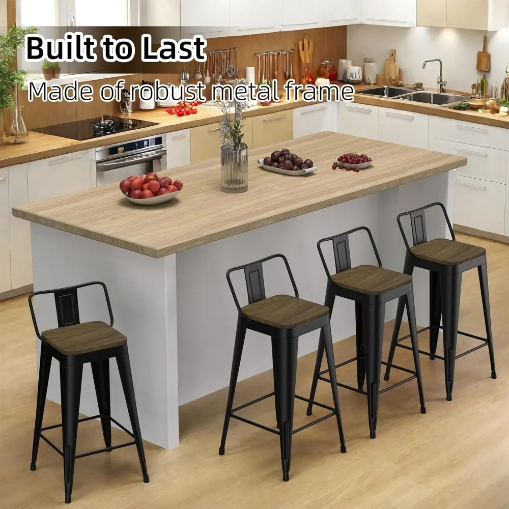 Juego de 4 taburetes de bar negros, taburetes de bar de metal con asiento de madera, taburetes de bar modernos de 24 pulgadas de altura de mostrador con respaldo bajo
