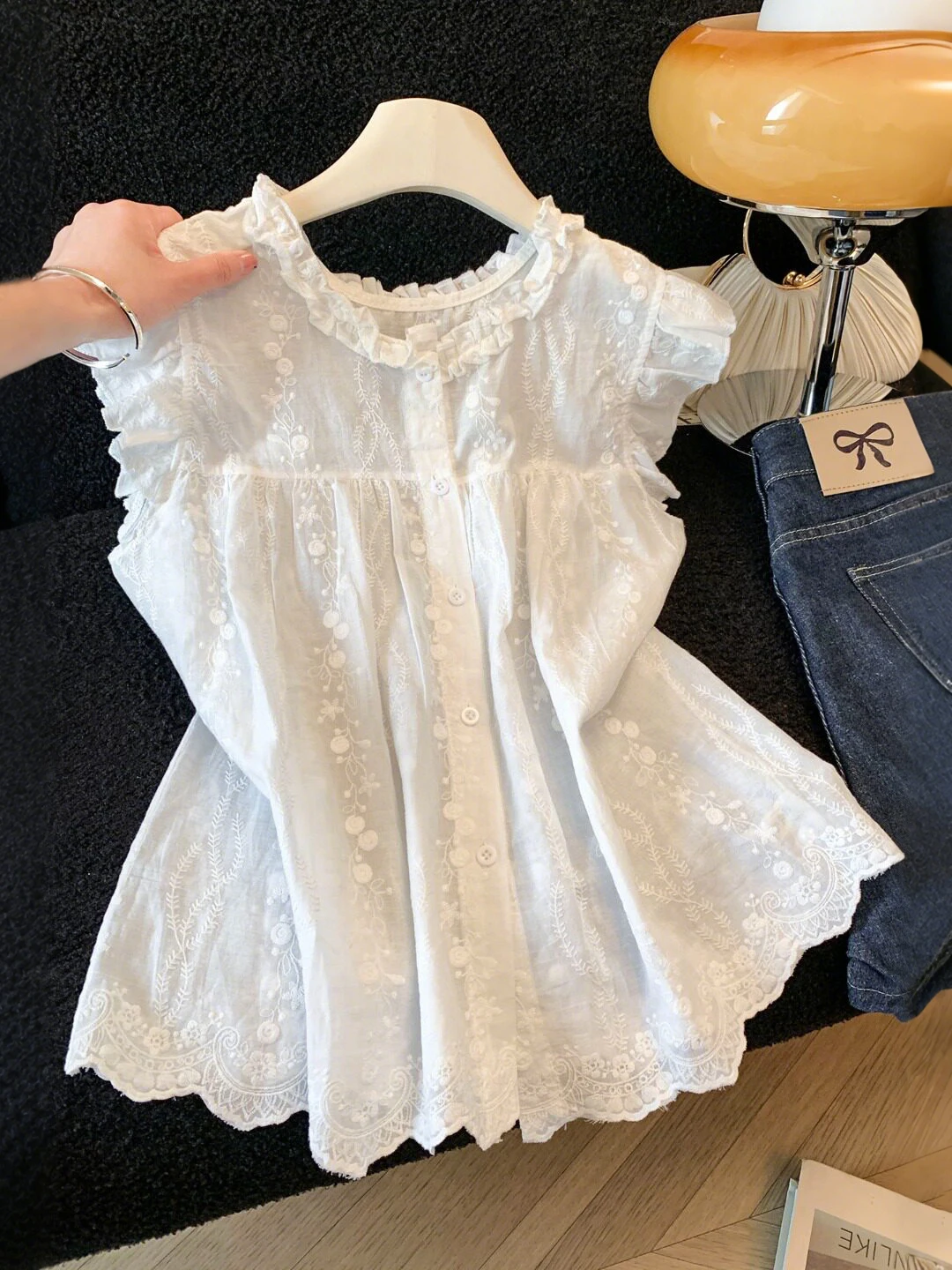 

Белая женская летняя блузка с круглым вырезом и рукавами-крылышками, новинка 2026 года, уникальный красивый топ-блузка из хлопково-полиэстеровой смеси