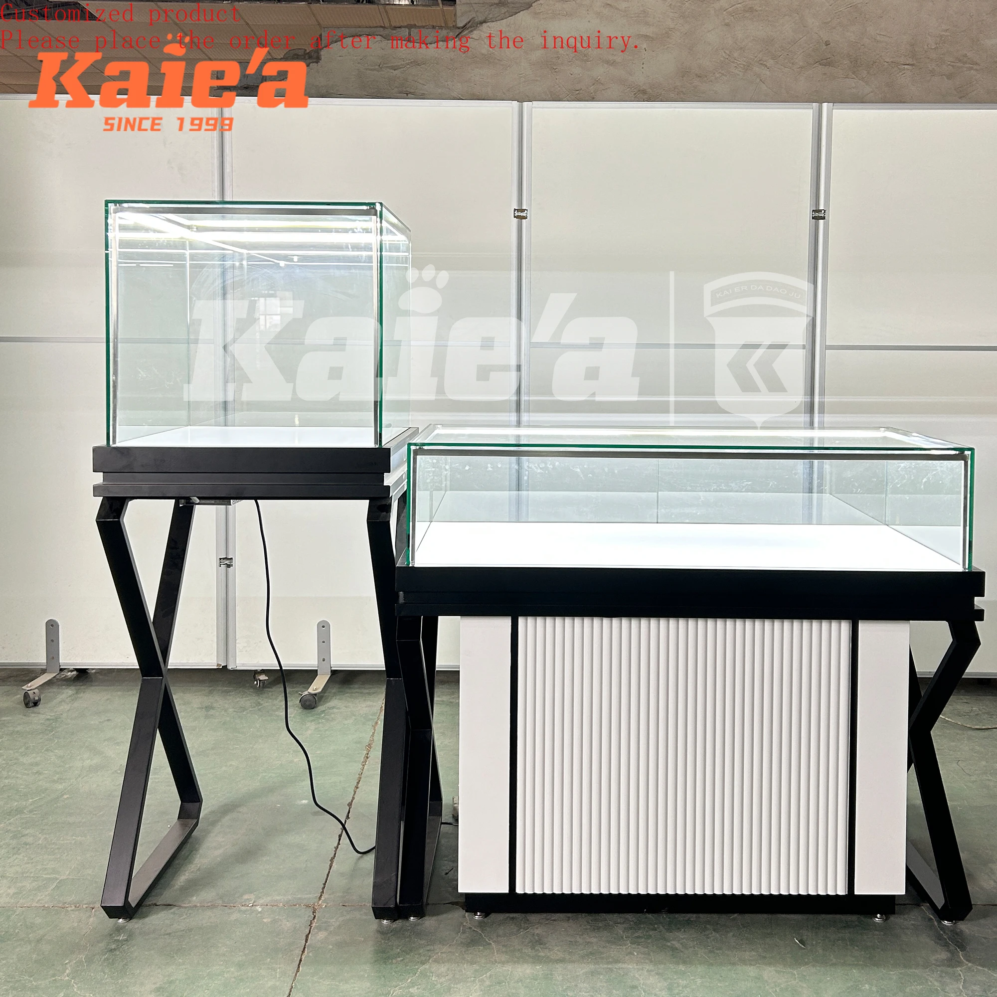 

Custom.The Middle East Modern Gold Display Shop Furniture Jewellery Display Cabinets Jewelry Store Display Showcase