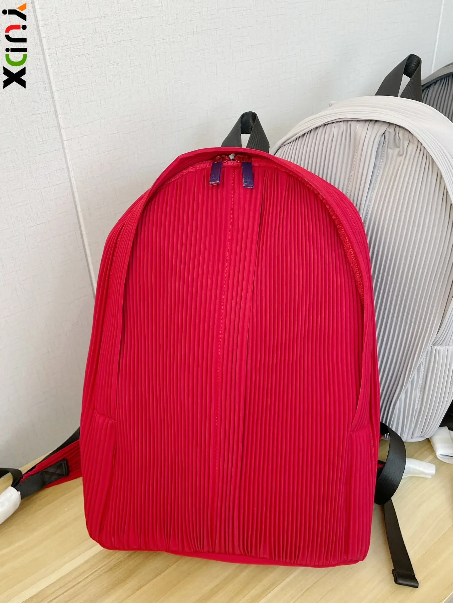 

Pleated 2024 New Shoulders Backpack Zipper Model Solid Color Backpack Fashion Casual Design Travel School Going Out Must-have