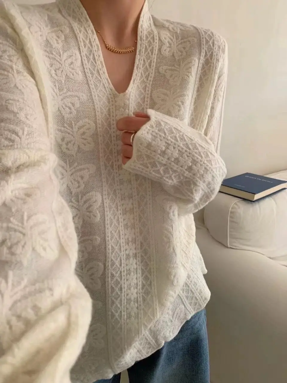 

2026 Spring and Autumn Temperament V-neck Butterfly Lace Crochet Sweater Pullover Bottoming Top Sweater for Women