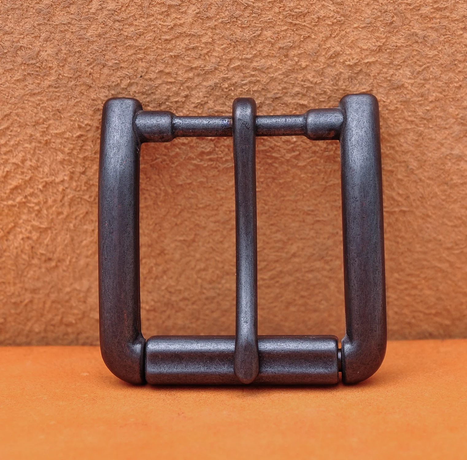 40MM Heavy Duty Men Antiqued Silver Metal Cowboy Single Prong End Bar Buckle Heel Bar Roller Leathercraft Belt Buckle