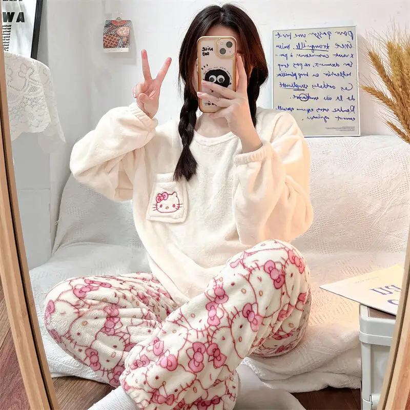 حار أنيمي مرحبا كيتي المرأة منامة Sanrios Kuromi الكرتون الحلو Kawaii نمط طويل الأكمام السراويل مجموعات الملابس المنزلية النسائية