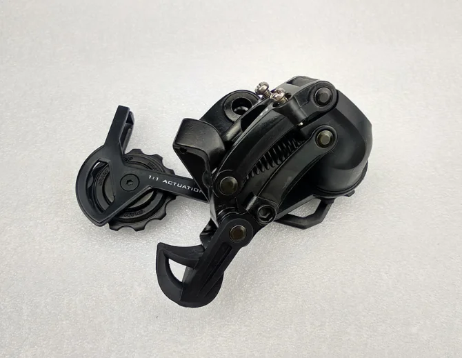 SRAM X4 REAR DERAILLEUR 3X8/9SPEED REAR DERAILLEUR BLACK Long OR Medium CAGE