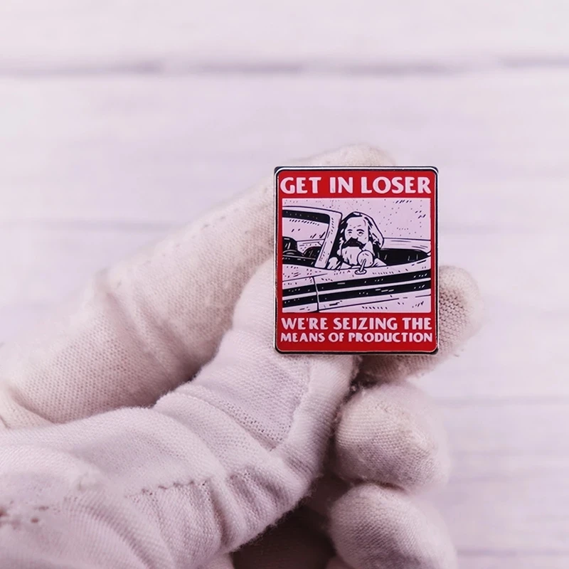 الحصول على الخاسر نحن الاستيلاء على وسائل الإنتاج كارل ماركس التلبيب دبابيس على ظهره الجينز المينا بروش شارة المرأة مجوهرات مقلدة