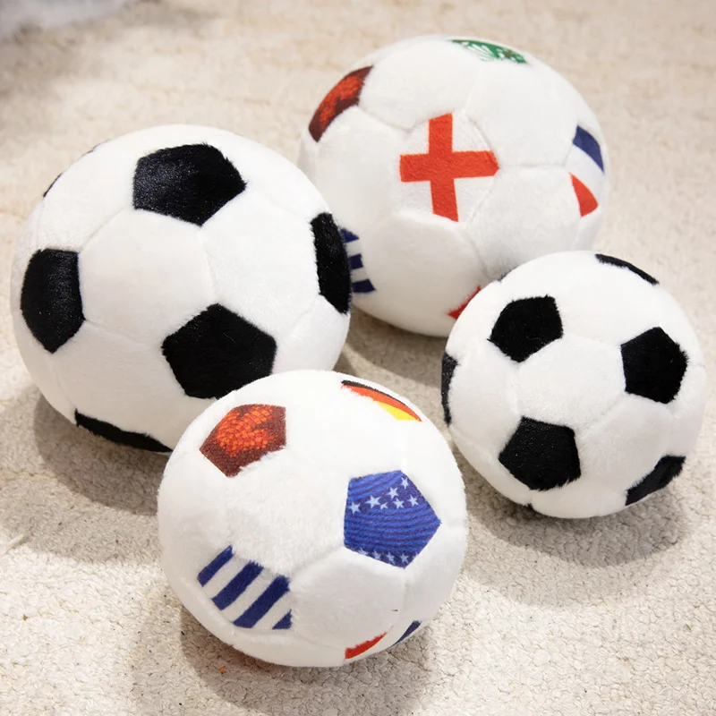 Peluche de balón de fútbol suave para niños – Almohada decorativa - imagen 2