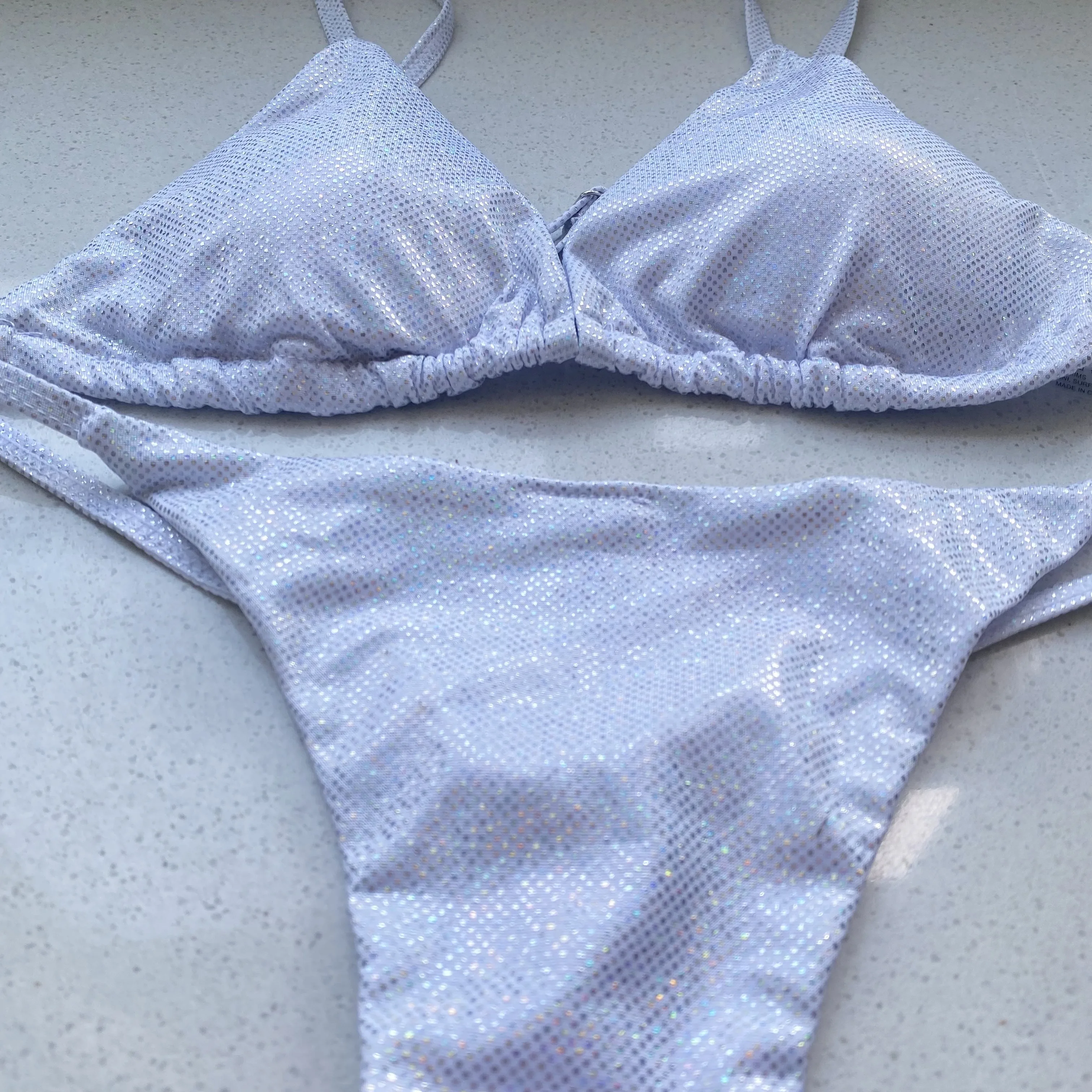 Sexy RhinestoneThong Bikini kobiety stringi brazylijskie stringi stroje kąpielowe strój kąpielowy srebrny Shinny Glitter Bikini unikalny strój