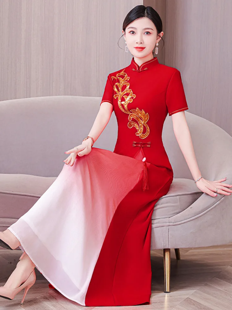 

Embroidered Mesh Patchwork Cheongsam Dress with Stand Collar – Elegant Classical Dance Stage Costume