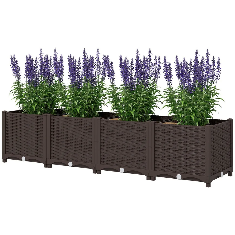 

Ample storage space accommodates vegetables, herbs, and flowers, Plant Shelves