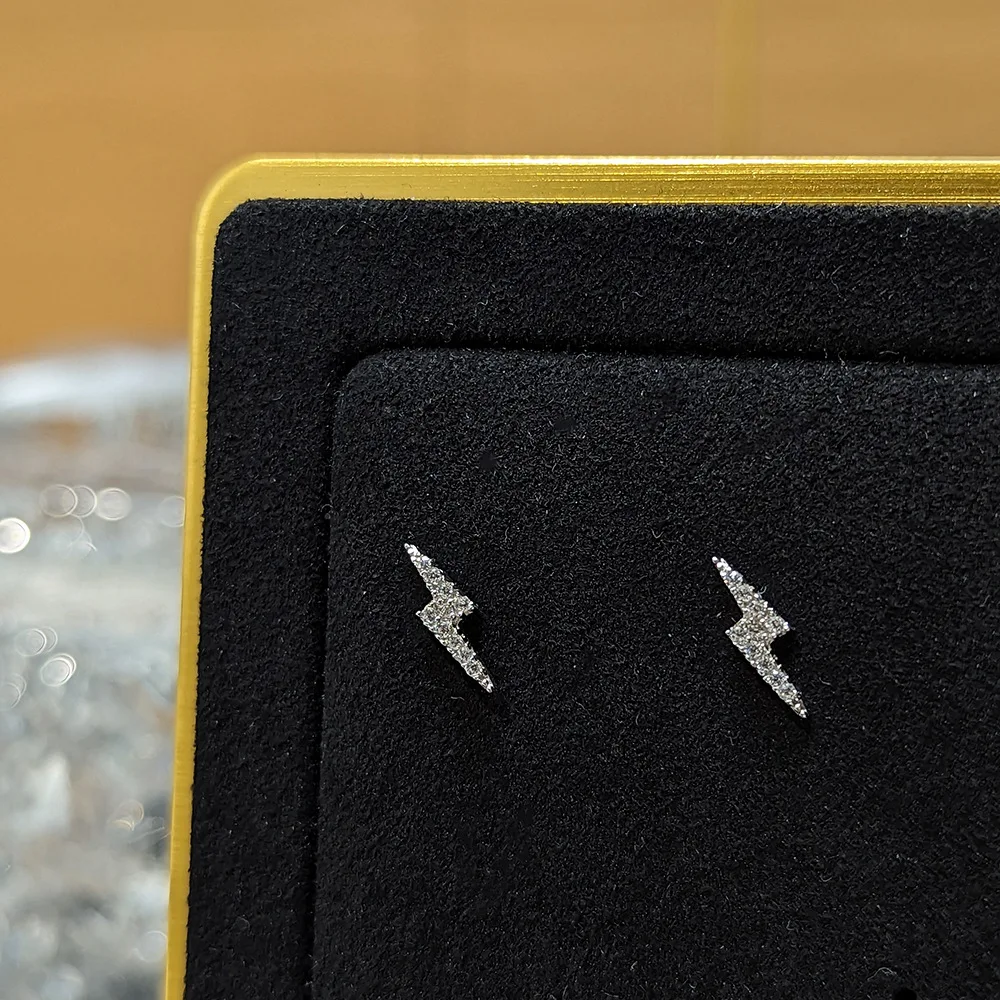 

925 Sterling Silver Cupid's Arrow Zircon Micro-inlaid Lightning Mini Small Stud Earrings Versatile Daily Commuter Earrings