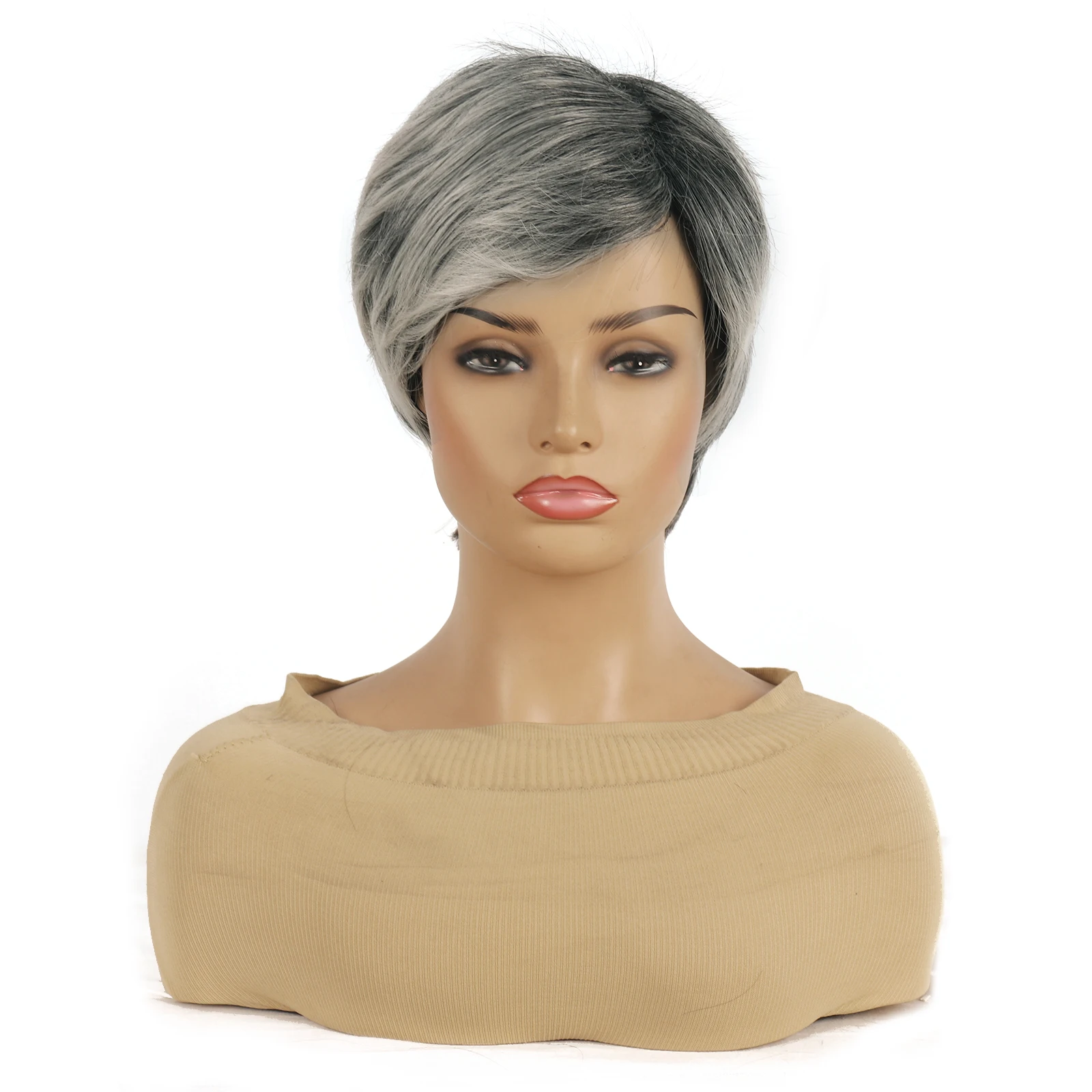 

Женский короткий серый парик-каре с челкой, темными корнями, мягкими многослойными прядями из синтетического волоса, подходит для повседневного использования