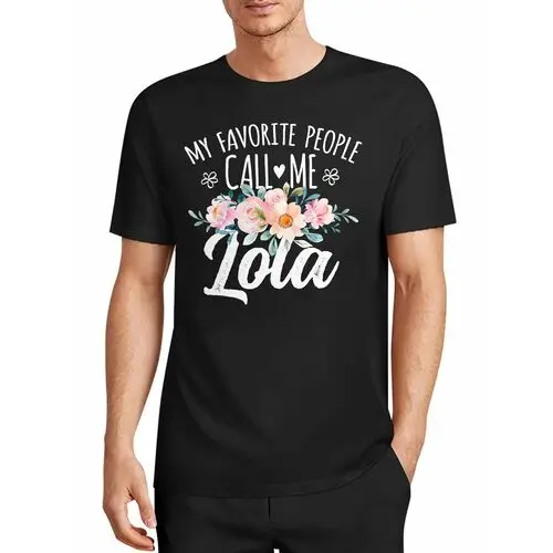 Soft Watercolor Floral Designs Wrapped Around Heartwarming Text, Simple Titles That Hold the Deepest Familial Affection, and a Sense of Respect for Grandmother Worn on Everyday Clothes: a Black Loose-Fitting Short-Sleeved Top