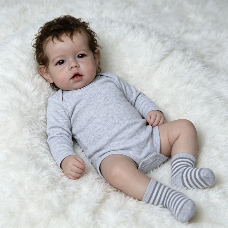 50cm Silikon-Reborn-Puppe Liam Realistischer Babykörper mit Handdetails Bemalte 3D-Haut Weiche Baumwollpuppe Spielzeug