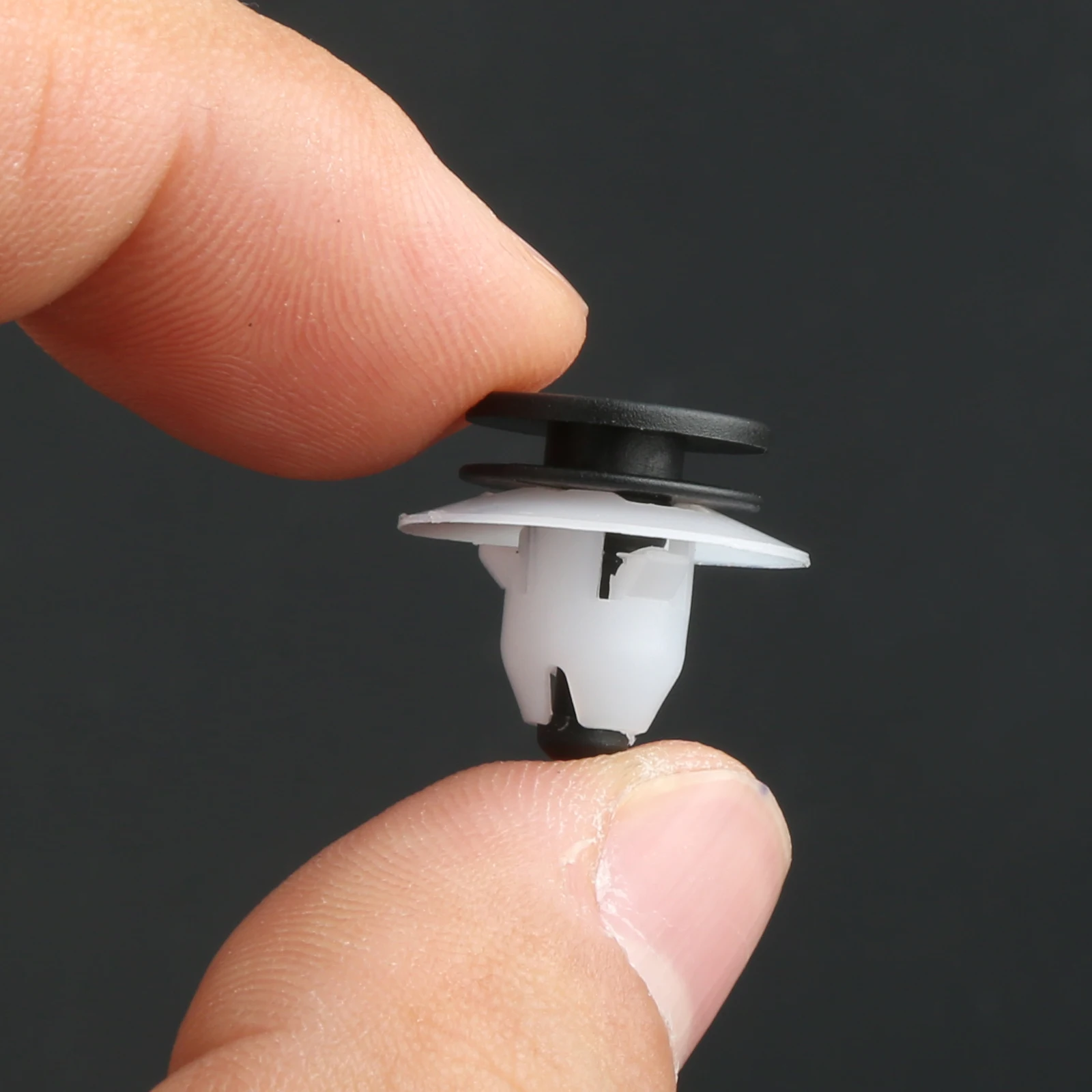 10 Pcs Door Trim Panel Clips for Volvo 30653441 Plastic Trim Clips Door Cards & Pillar Covers Fastener Car Accessories Interior