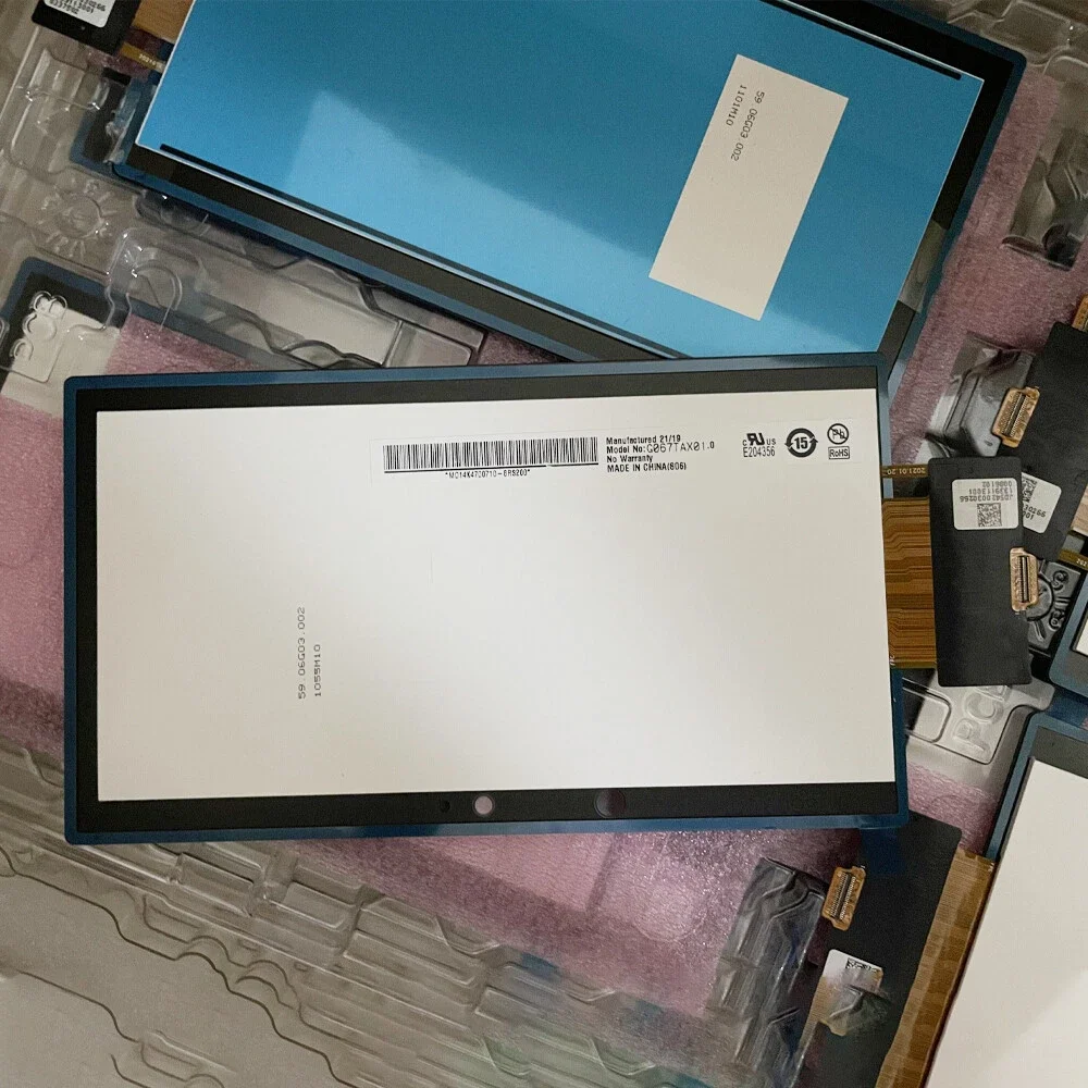 tested-intact-67”g067tax010-lcd-display-screen