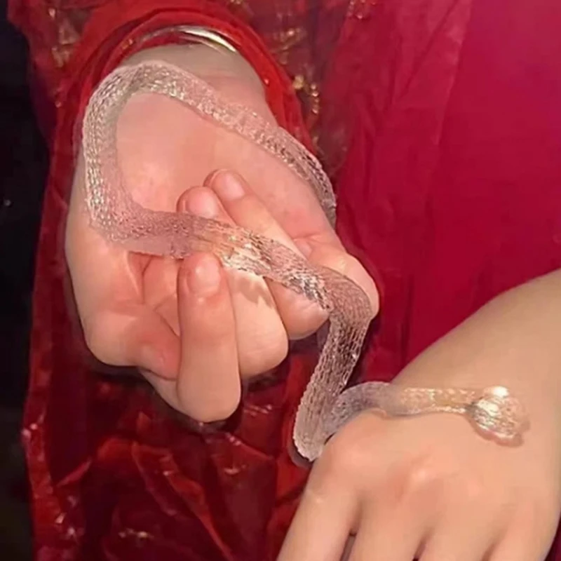 

Piece Mimic Transparent Stress Relief Snake Toy, TPR Frightening Serpent Figurine, Kid's Comforting Toy Gift