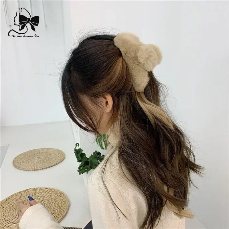 Faux Fur Big Crab Hair Clip para Mulheres, Back Clip, Cute Plush Ponytail, Rabbit Claw, Acessórios de Moda, 2024