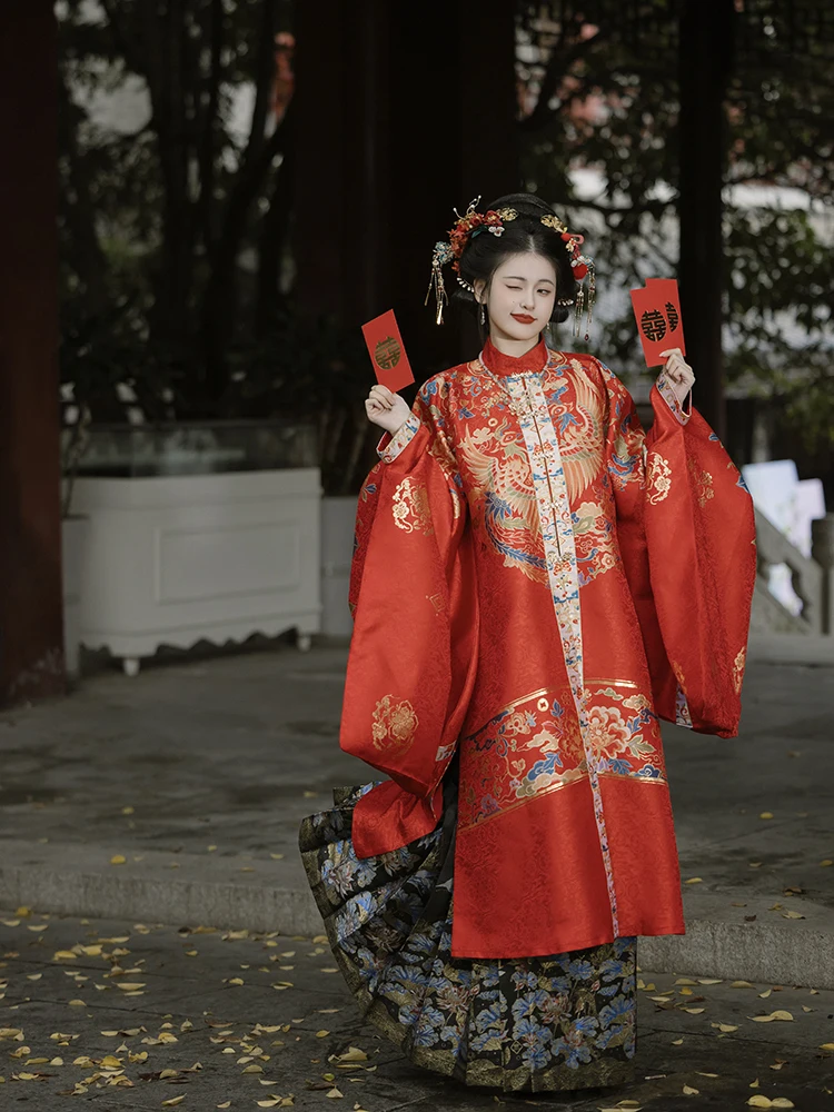 Original Hanfu Costume Ming Dynas eup Flower Pattern Long Coat  Tail Skirt Engagement Ceremony Drinking Wine out of...