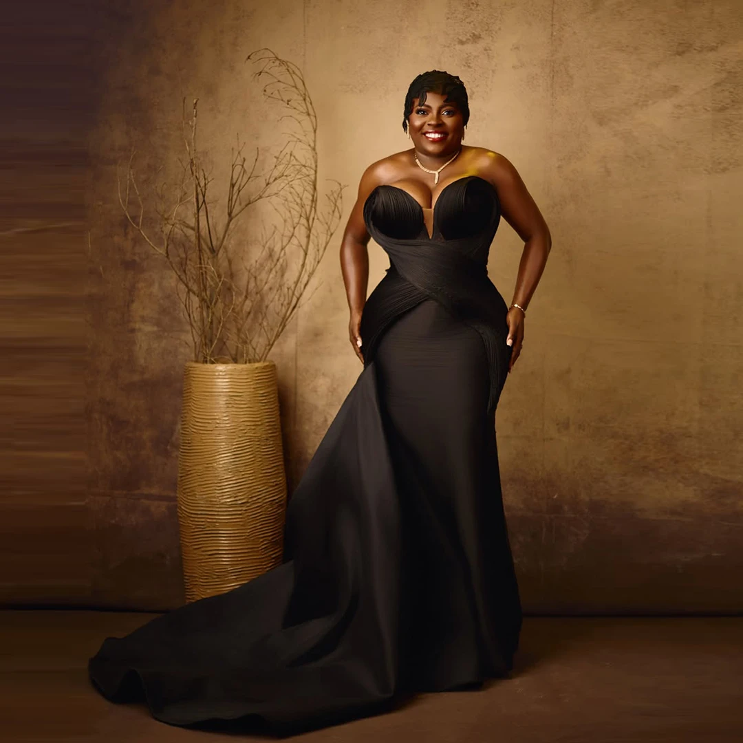 

Черное платье русалки без бретелек со шлейфом Вечернее платье больших размеров для выпускного вечера Красная ковровая дорожка Гостевая вечеринка Роскошные атласные длинные платья