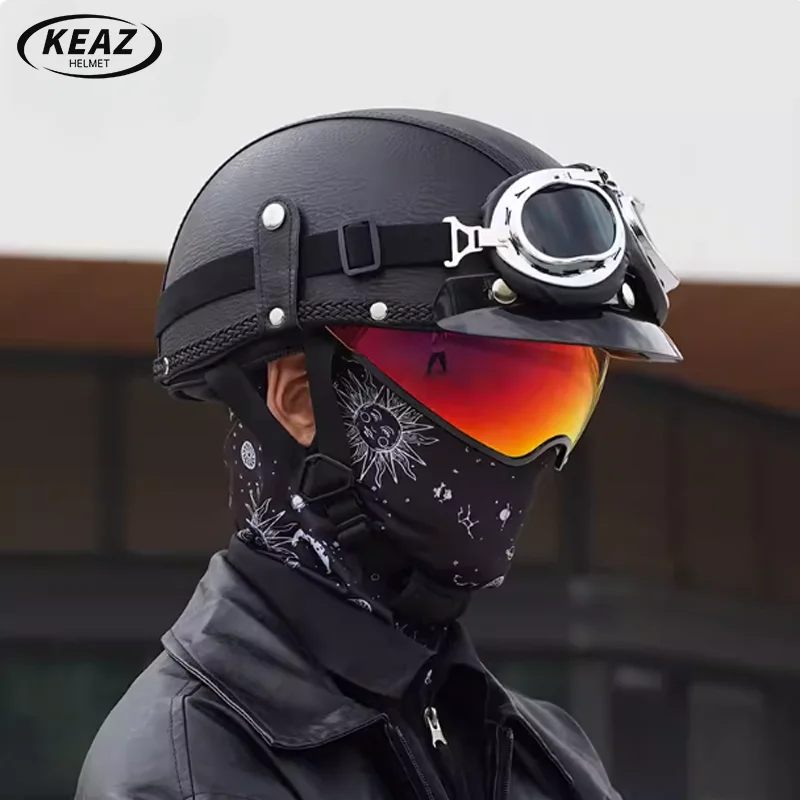 

Стильный кожаный шлем-полусфера ручной работы 2025 года, классический дизайн, сертифицирован DOT, подходит для большинства форм головы, комфортный, безопасный