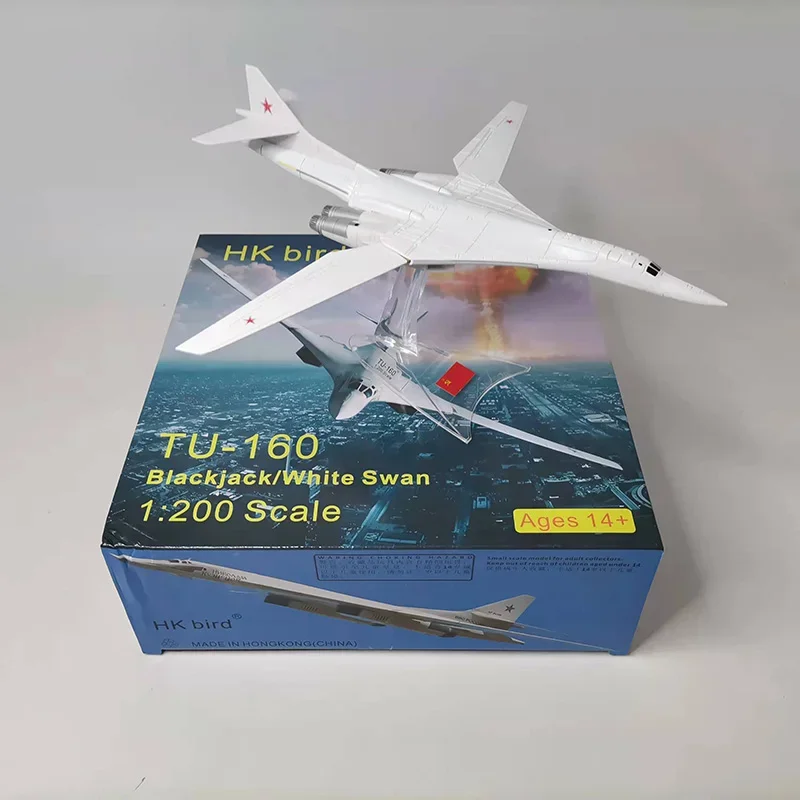 

Plane Model Toy 1/200 Scale Russia Air Force Tupolev TU-160 Diecast Alloy Aircraft collectible display Airplanes