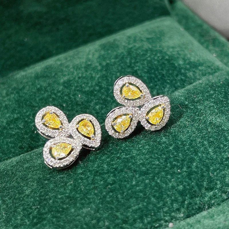 S925 Silver Ear Studs, Emerald Micro Inlaid Luxury Full Diamond Classic Fragrant Style, Versatile Earring Jewelry