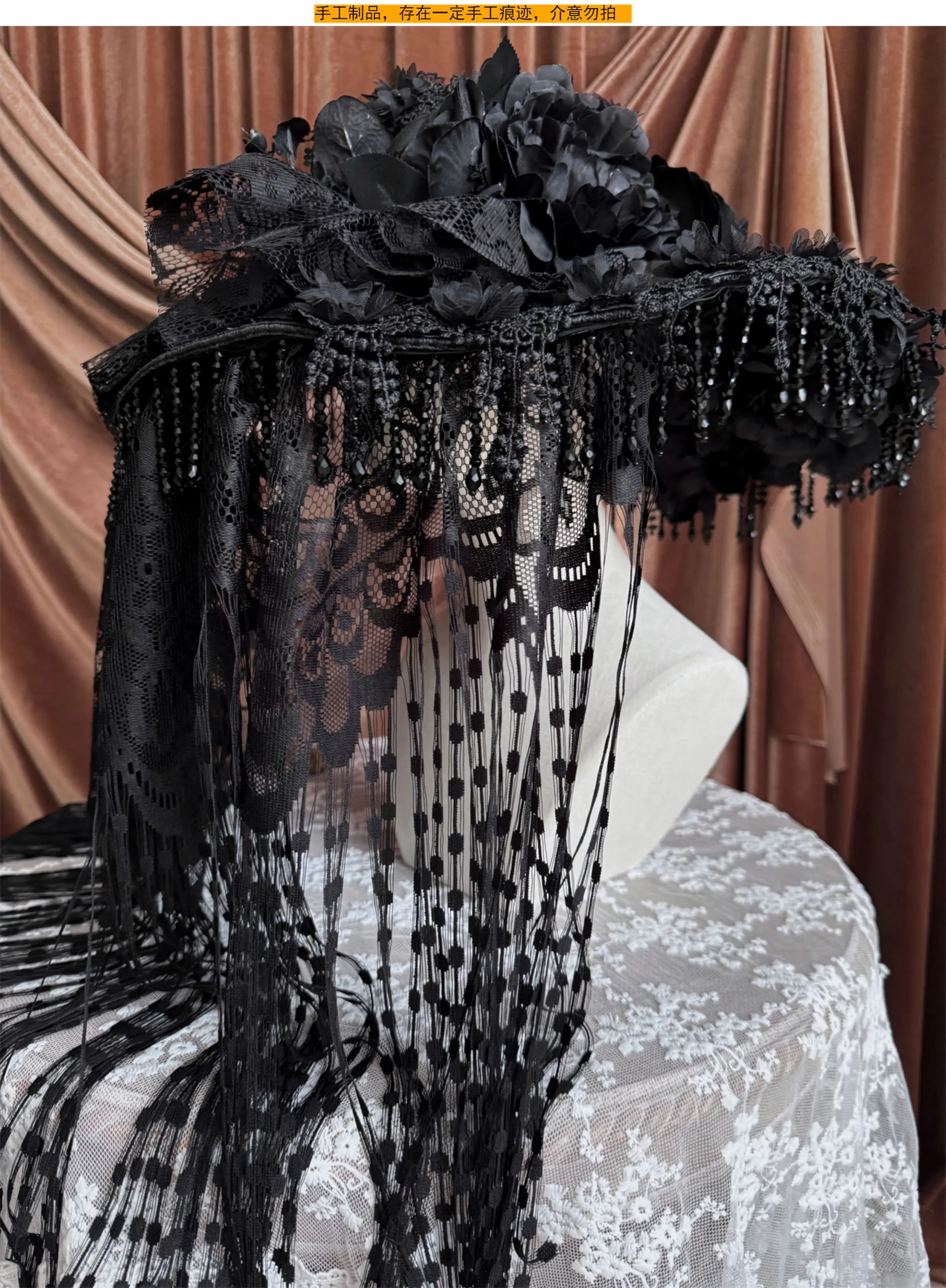 

- Готическая шляпа вдова Лолиты, вуаль с кружевной головкой от Muppet Mind Ben PRE ORDER / 35 дней