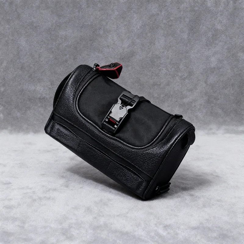 

Korea Golf Clutch Travel Waterproof Multifunctional Large Capacity Storage Handbag Sports Golf Bag Golf Clothing Storage bag