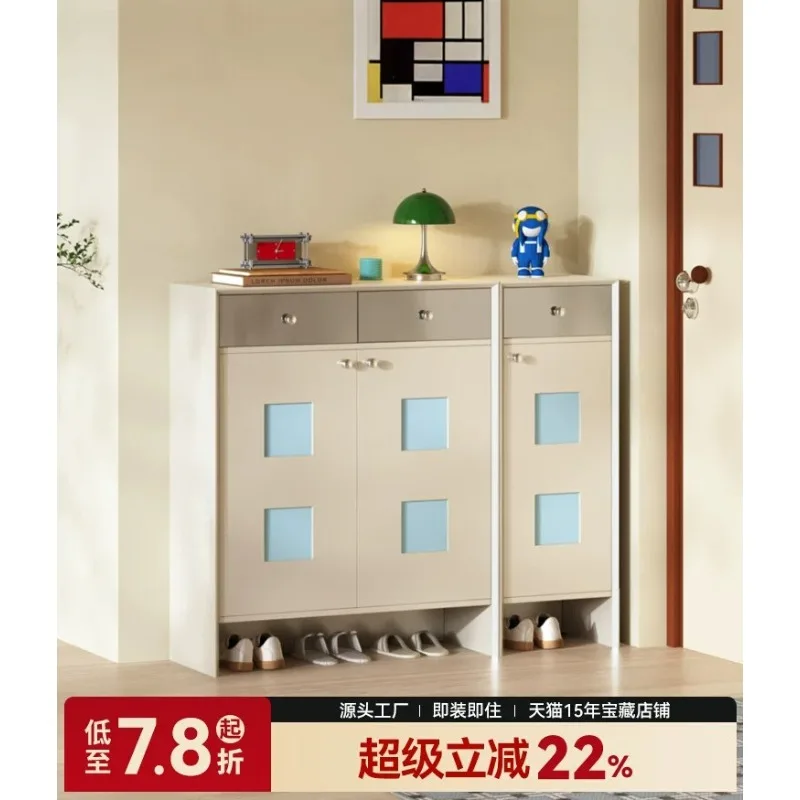 Clear sky Bauhaus shoe cabinet storage cabinet, integrated porch cabinet against the wall and entrance door large-capacity