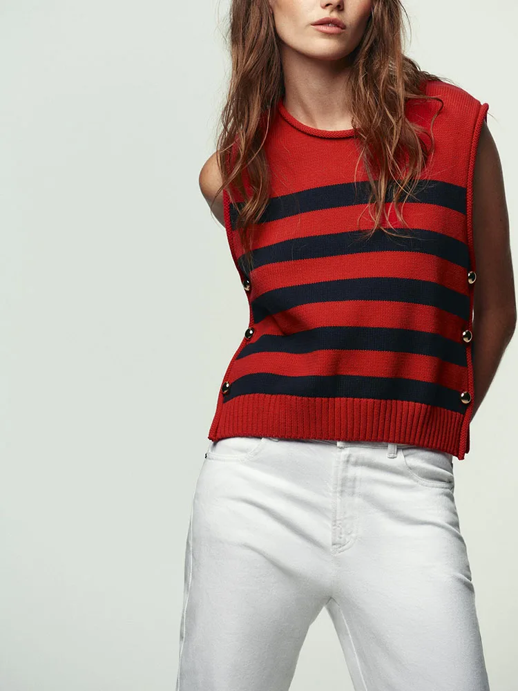 

Autumn 2025 Women's Knitted Vest-Sle Top Side Button Versatile Faionable Pullover Sweater New Arrival for Ladies