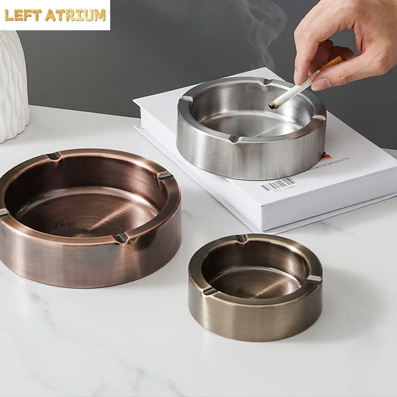 Thickened Stainless Steel Round Ashtray Fall Resistant Electroplating Ashtray Fly Ash Resistant Portable Ashtray Home Decoration