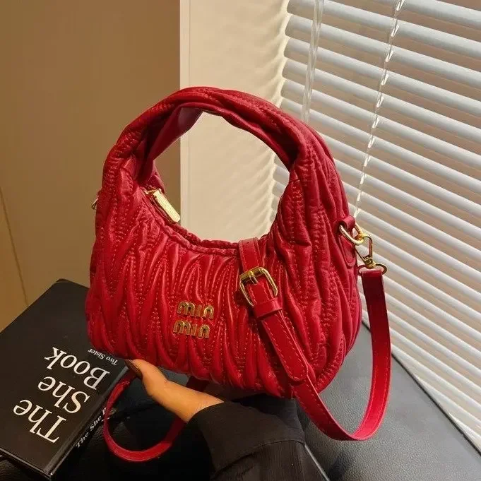 

Винтажная женская сумка через плечо из искусственной кожи 2025 года, легкая сумка через плечо для кампуса/повседневной поездки, регулируемая сумка-мессенджер