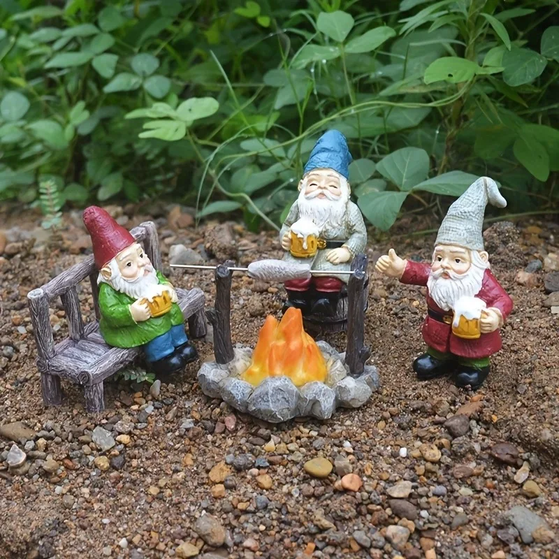 Garden Resin Dwarf Bonfire Party Micro-Landscape Decoration European Country Style Resin Handicraft Ornaments Outdoor Yard Gifts