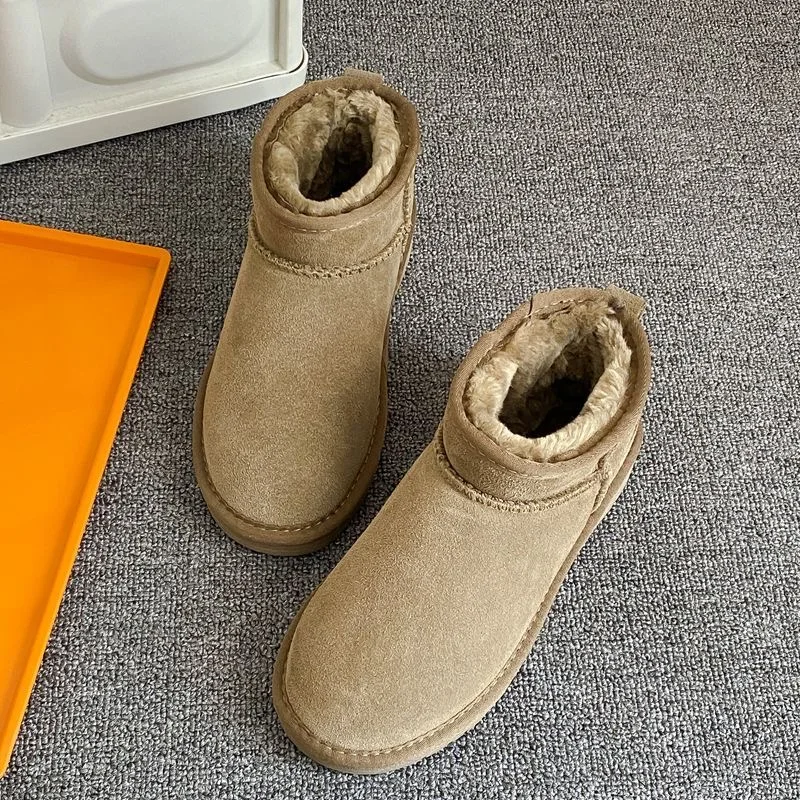 

Slip-on Warm Bread Cotton Shoes Winter Boots Snow Boots Women's Velvet Thickening New Winter Fashion Short-tube