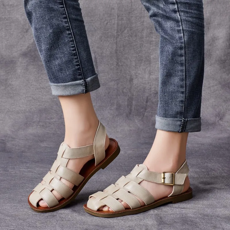 

Новинка лета 202, повседневная женская обувь из натуральной кожи с пряжкой ручной работы и ремешком на плоской подошве, мягкая подошва, римские сандалии