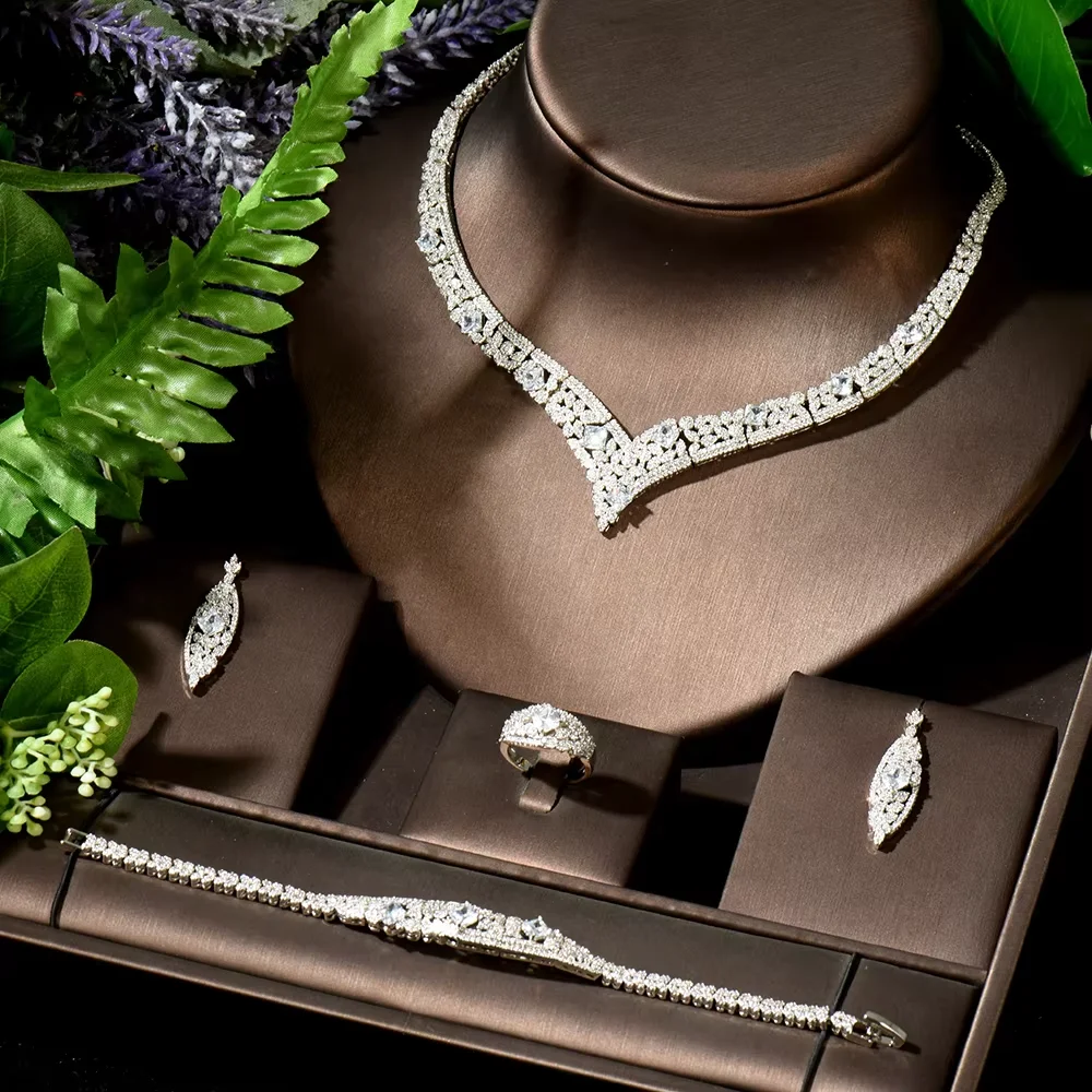 

Splendido Craft Super Sparkle gioielli Set Collana Orecchini Bracciale Donne Vestito Accessori Cena Nuziale Festa Regalo Q-41