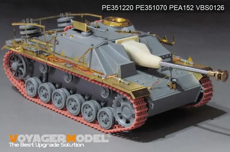 Voyager PE 351220   Segunda Guerra Mundial Alemão StuG.III Ausf.G Tribute de produção básica (para TAKOM 8006)