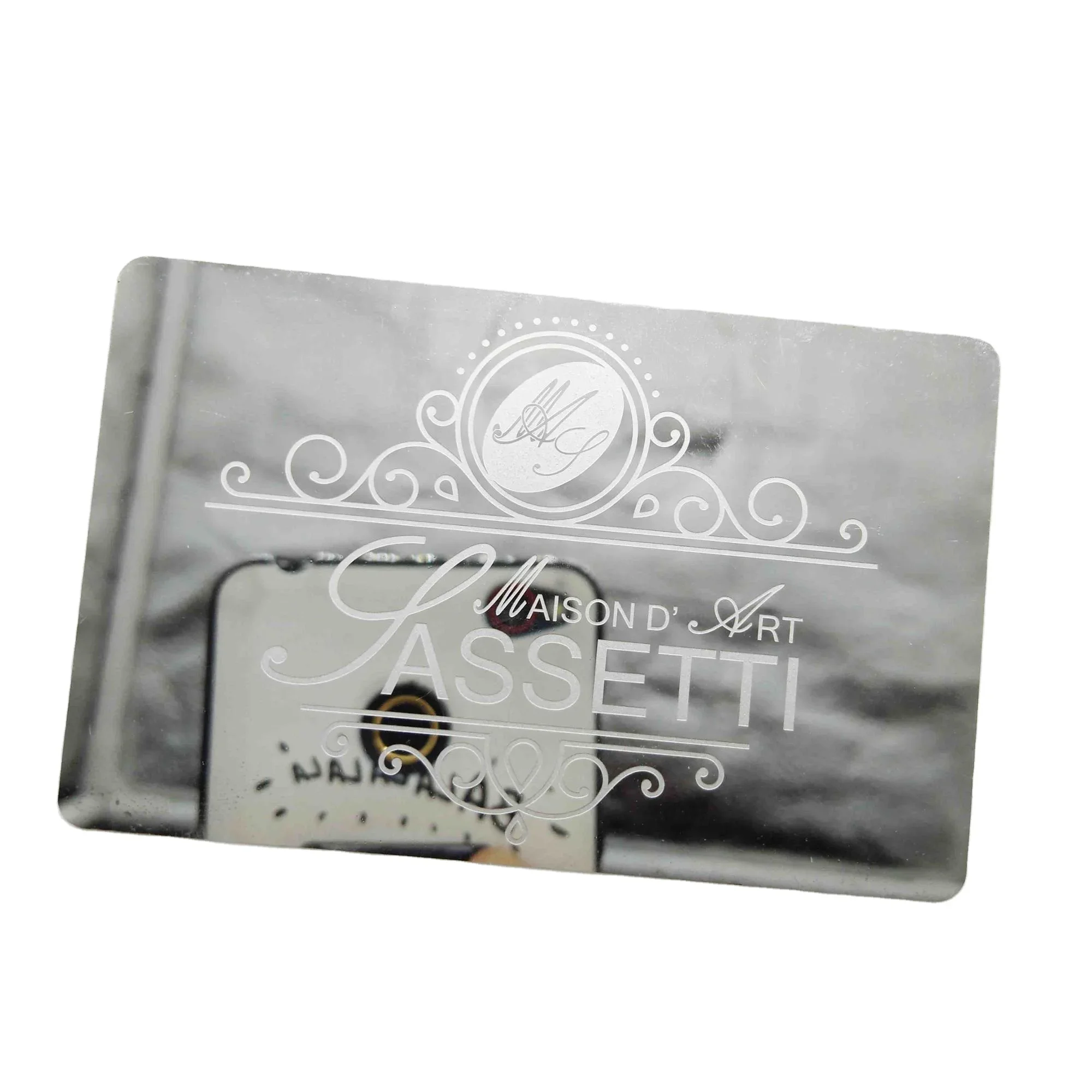 

Изготовленная на заказ NFC-карта Роскошная металлическая визитная карточка с гравировкой