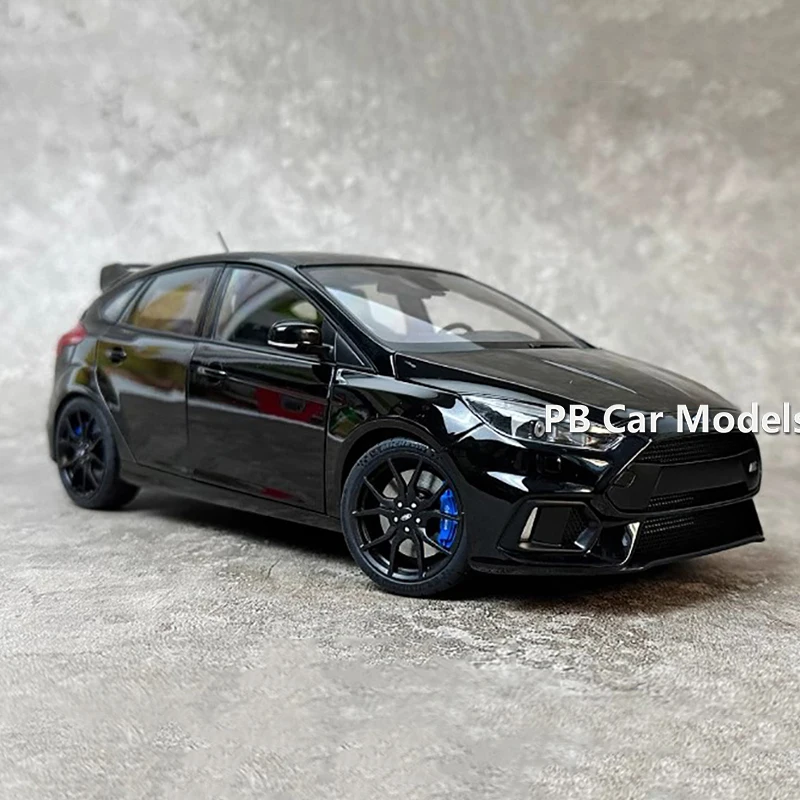 AUTOArt 1:18 Focus RS 2016 FOCUS Car Model Decoration Collection