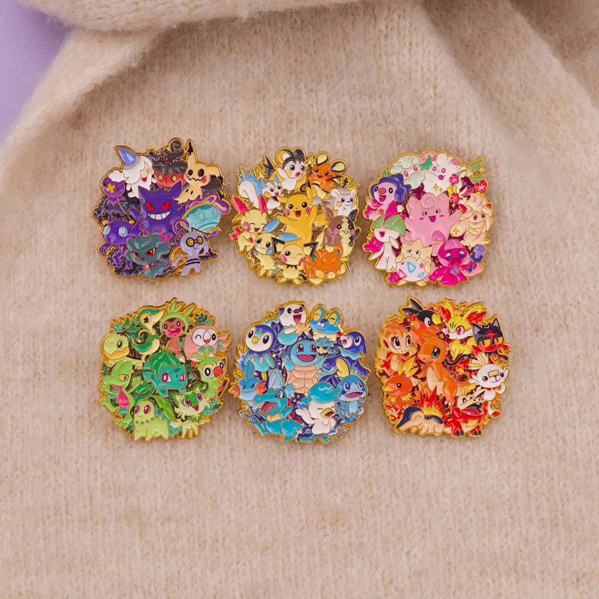 เข็มกลัดเคลือบลายการ์ตูนอนิเมะน่ารัก 2-5 ชิ้น ป้ายติดกระเป๋าเป้ ปกเสื้อ ของตกแต่ง เครื่องประดับ ของขวัญสำหรับเพื่อน