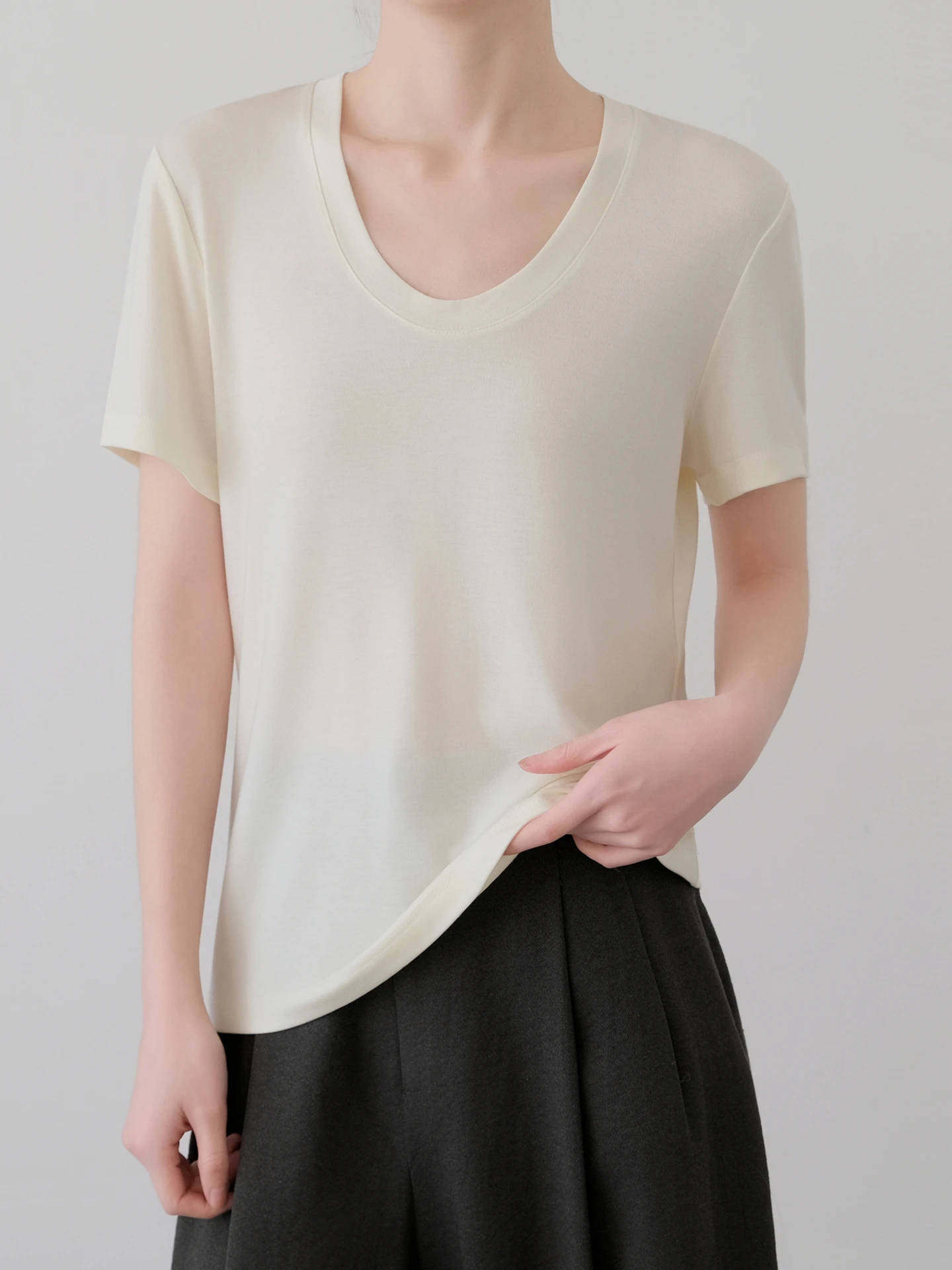 

Soft Lightweight Wool Acetate Lyocell Women's ort Sve U-Ne T-irt Slim Fit Base Layer irt Casual Sle All Size