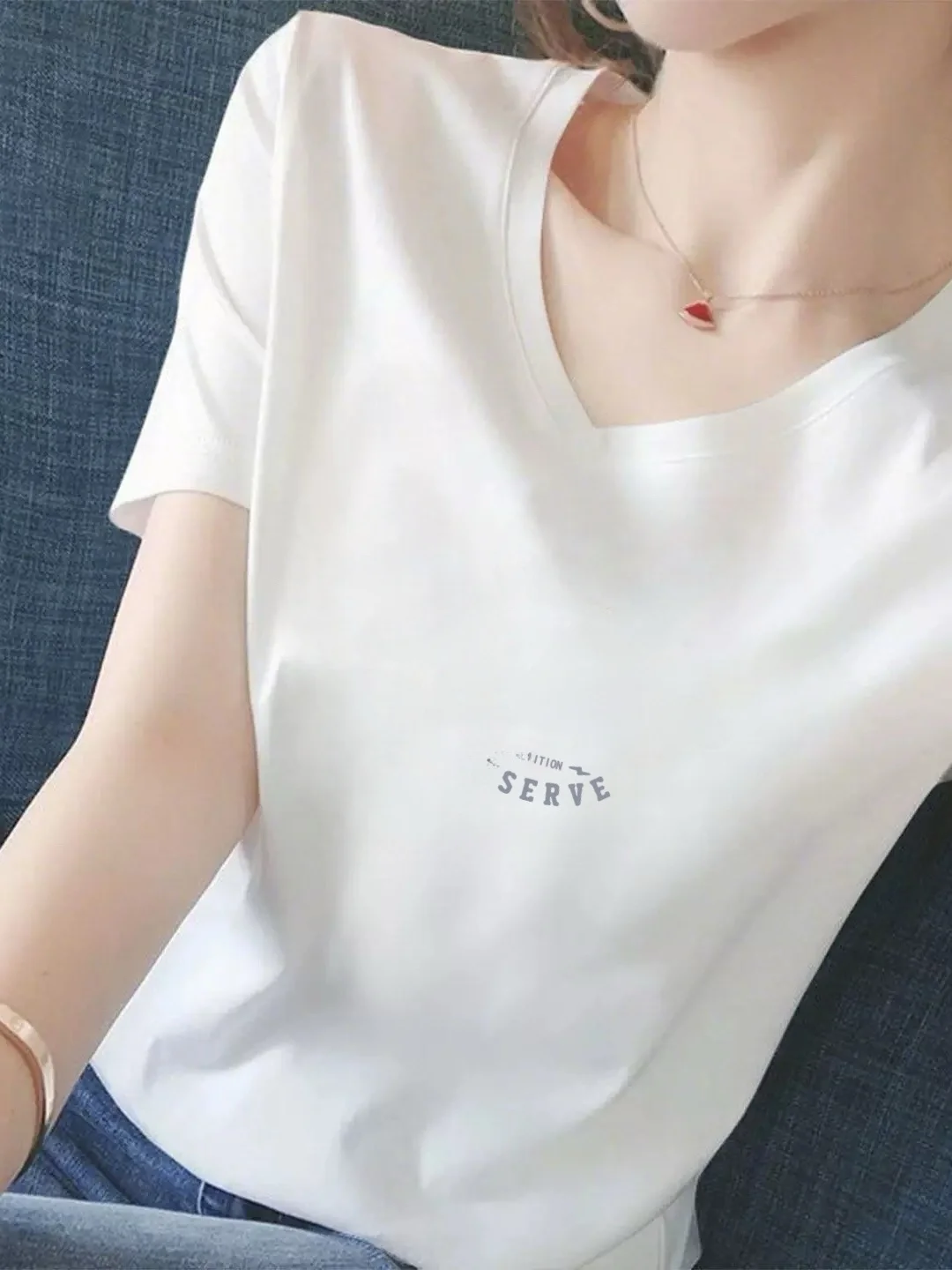 

Fashionable V-neck Short Sleeve T-shirt Women's Casual Loose Fit Polyester Fiber Standard Size Letter Print Slimming Top