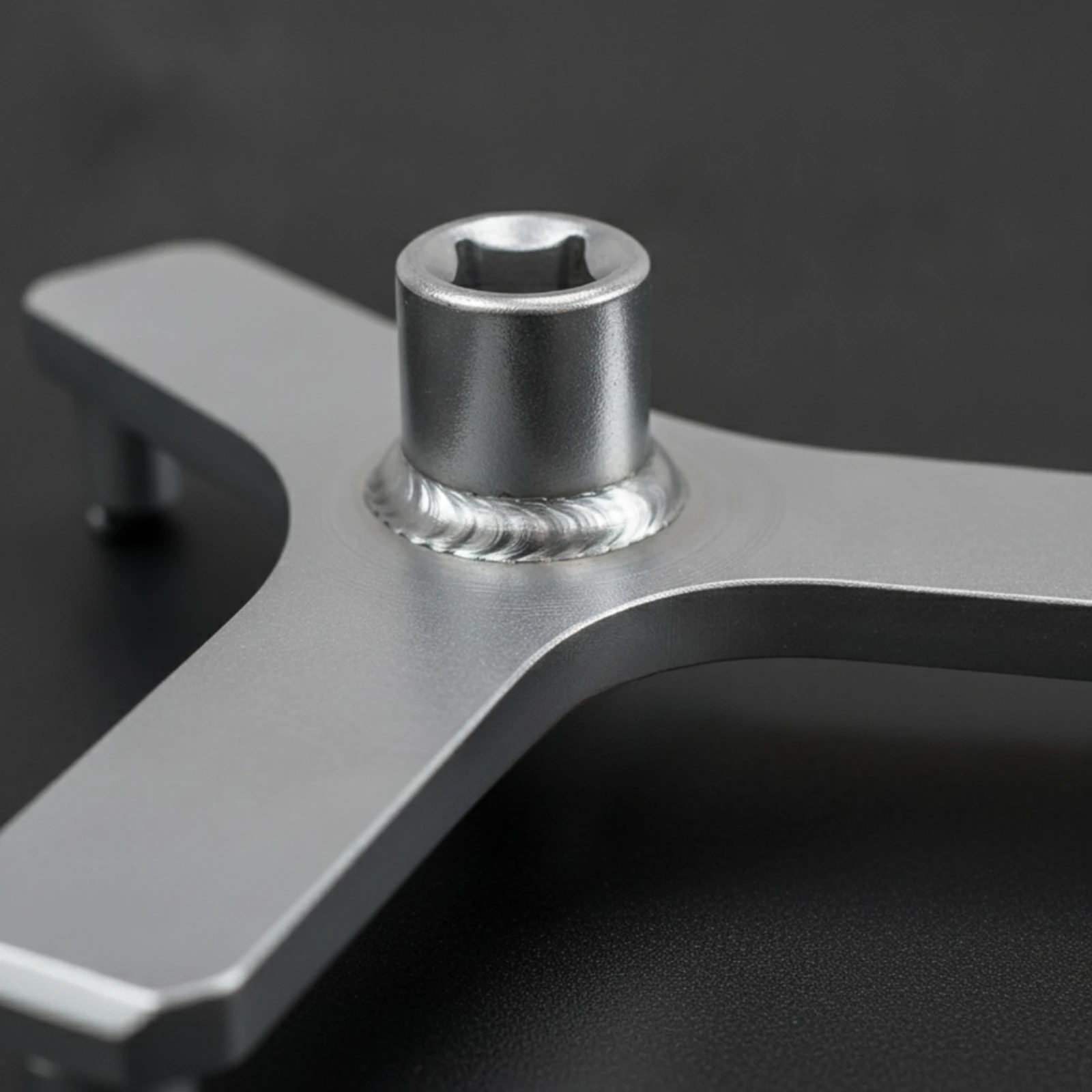Fuel Pump Removal Tool Long-Lasting Fuel Pump Wrench Lock Retaining Component Wrench Heavy-Duty Heat-Treated for Mechanics