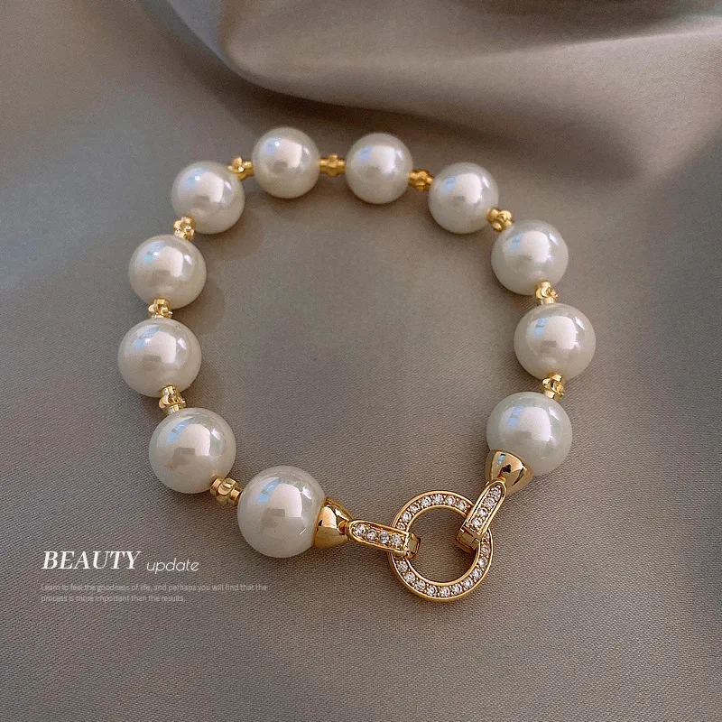 Baroque Round Natural Pearl Shell Bracelet Hand Accessories Jewelry Girl Birthday Luxury Alloy White Pearl Bracelets Handbands