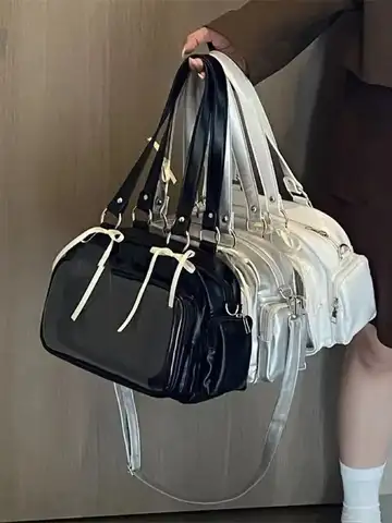 Bag cute three-color Popular Cute Bar Pain Bag Fashionable Three-Color Versatile Portable Backpack Bowling Crossbody Backpack, New Model