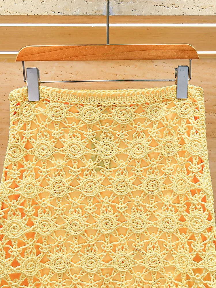 กระโปรงไหมพรมถักยาวทรงเอ เอวสูง สำหรับผู้หญิง ดีไซน์โปร่งลายฉลุ เหมาะสำหรับใส่ไปทำงานหรือวันสบายๆ สไตล์หรูหราจาก M Home Nan You